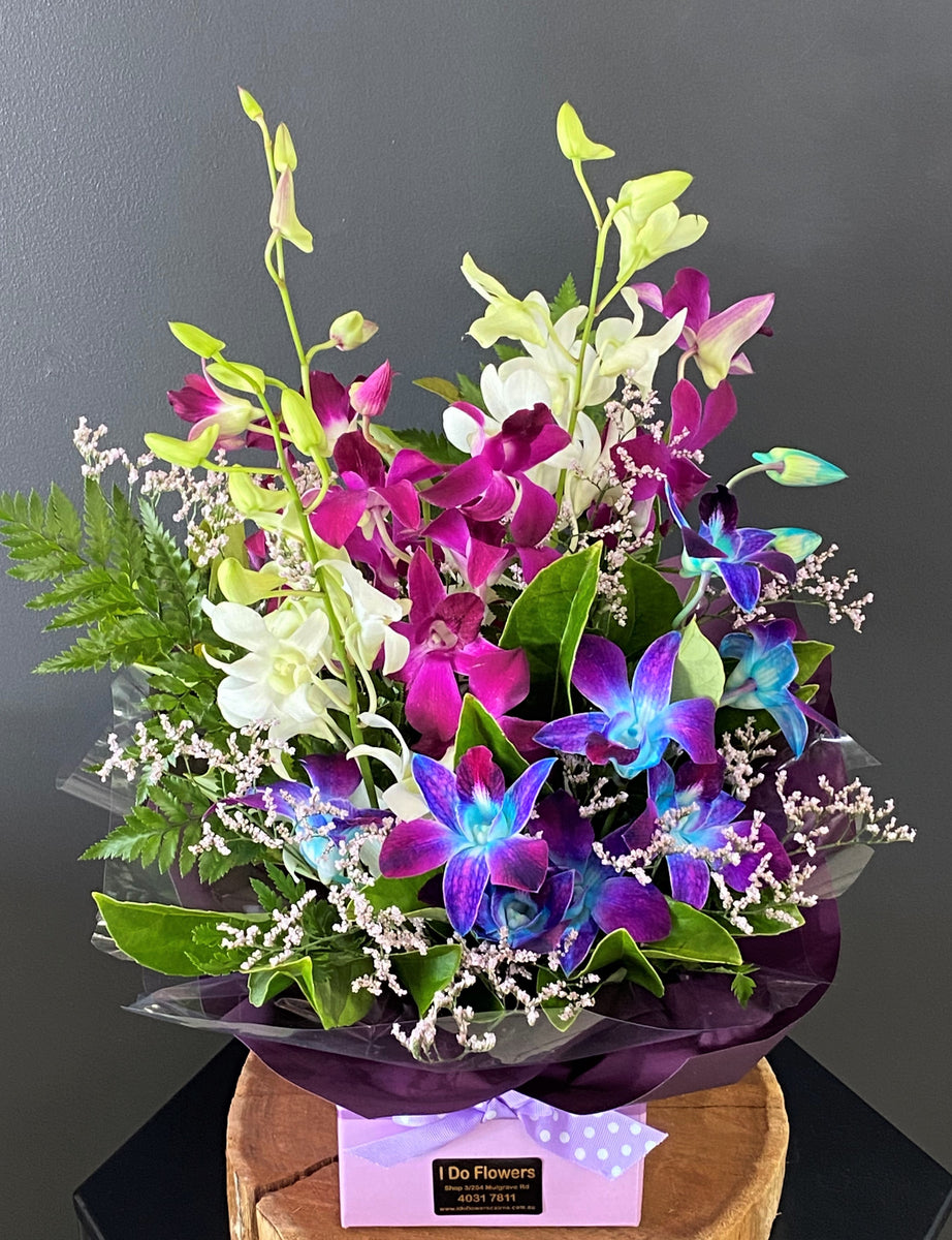 Luna I Do Flowers Cairns